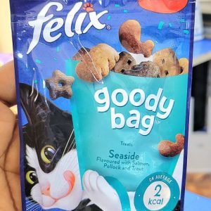 FELIX Mixed Snack Box Adult Cat Treats 8 Goody bags, Original,grill,sea